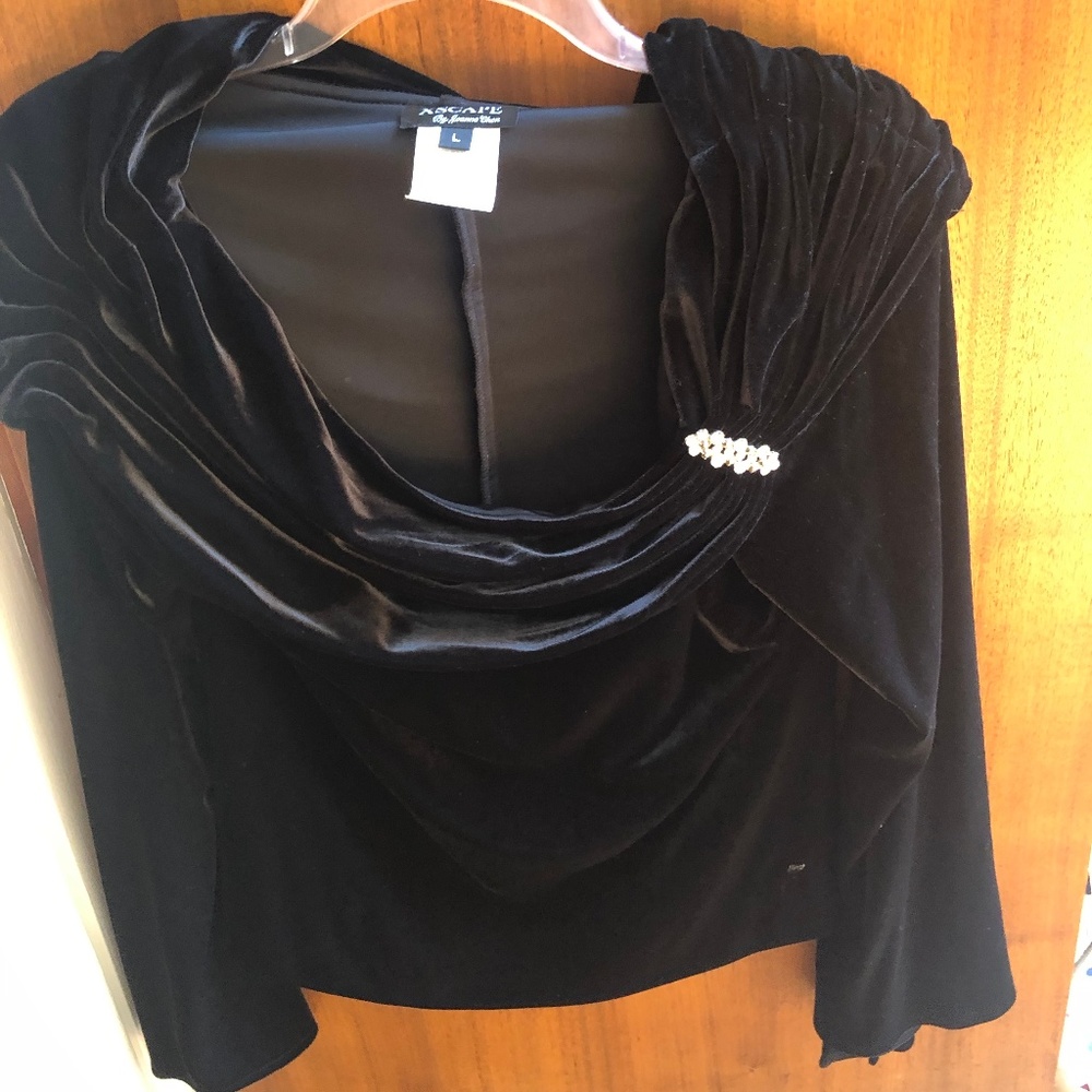 Dress top